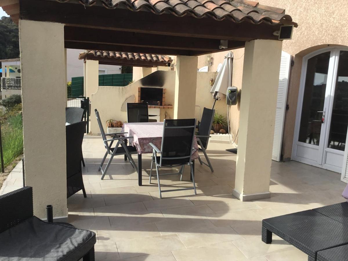 Appartements F2 טיוקסיה מראה חיצוני תמונה